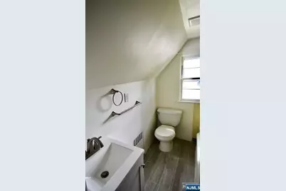 506 Smith Place, Ridgewood, NJ 07450 - Photo 6