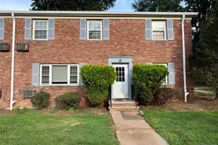 13 Wedgewood Dr 87, Verona, NJ 07044 - Photo 1