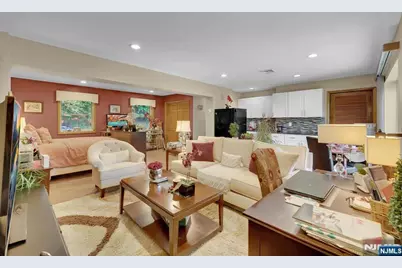 16 Argus Street, Butler, NJ 07405 - Photo 2