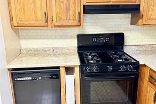 2465 Camner St, Fort Lee, NJ 07024 - Photo 16