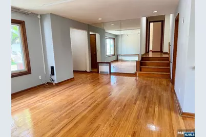 2465 Camner Street, Fort Lee, NJ 07024 - Photo 14