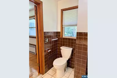 2465 Camner Street, Fort Lee, NJ 07024 - Photo 22