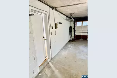 2465 Camner Street, Fort Lee, NJ 07024 - Photo 28