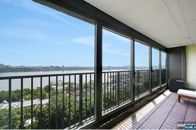 3 Horizon Road 1030 / 1033 #1030 / 1033, Fort Lee, NJ 07024 - Photo 18