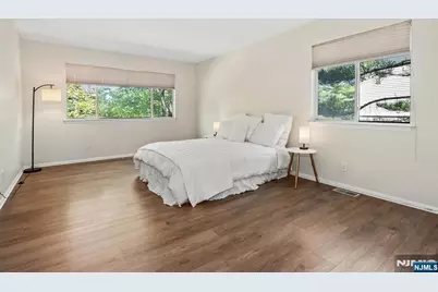 50 Lindsley Road 4 #4, Cedar Grove, NJ 07009 - Photo 12