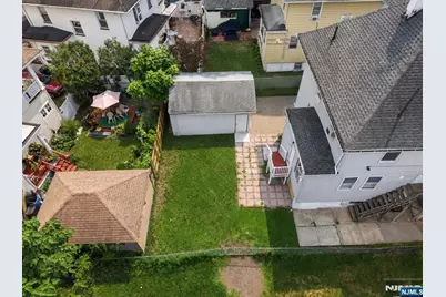 73 Berkeley Avenue, Bloomfield, NJ 07003 - Photo 48