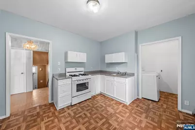 73 Berkeley Avenue, Bloomfield, NJ 07003 - Photo 24