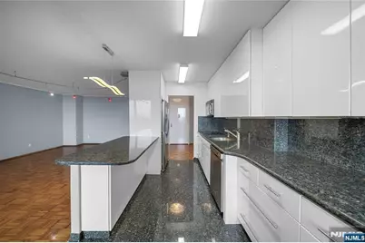 200 Winston Drive 718 #718, Cliffside Park, NJ 07010 - Photo 6