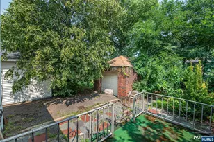 385-387 41st St, Paterson, NJ 07504 - Photo 24