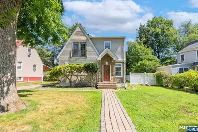 315 Shepard Avenue, Englewood, NJ 07631 - Photo 2
