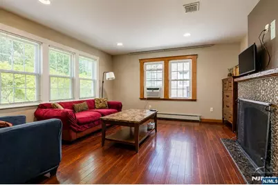 315 Shepard Avenue, Englewood, NJ 07631 - Photo 4
