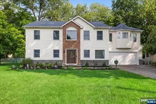 30 Beverly Rd, Glen Rock, NJ 07452 - Photo 1