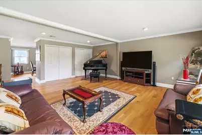 30 Beverly Road, Glen Rock, NJ 07452 - Photo 12