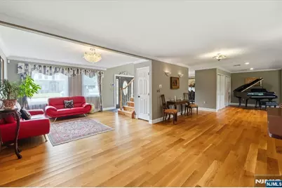 30 Beverly Road, Glen Rock, NJ 07452 - Photo 8