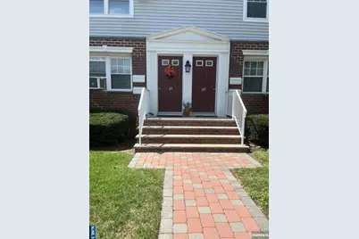 99 Hastings B #B, Rutherford, NJ 07070 - Photo 2