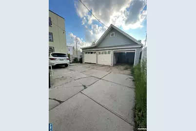 13 Windsor Street, Kearny, NJ 07032 - Photo 4