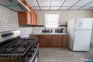 357 High St, Orange, NJ 07050 - Photo 4