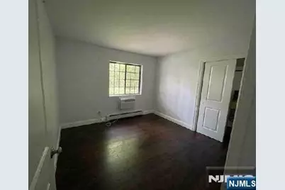 909 Thoreau Court 909 #909, Mahwah, NJ 07430 - Photo 12