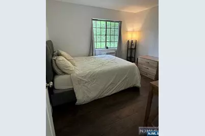 909 Thoreau Court 909 #909, Mahwah, NJ 07430 - Photo 10