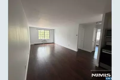 909 Thoreau Court 909 #909, Mahwah, NJ 07430 - Photo 14