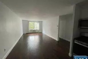 909 Thoreau Ct 909, Mahwah, NJ 07430 - Photo 14
