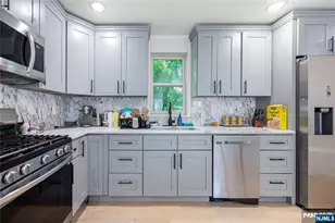 203 Queen Anne Rd, Bogota, NJ 07603 - Photo 8