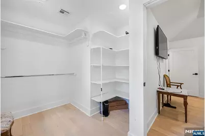 203 Queen Anne Road, Bogota, NJ 07603 - Photo 20