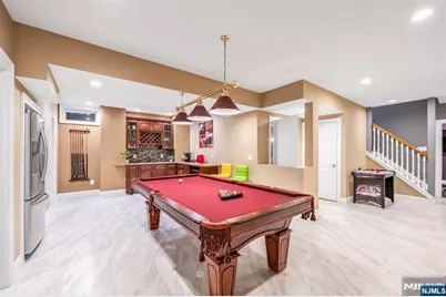 683 Victoria Avenue, Paramus, NJ 07652 - Photo 36