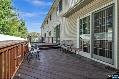 683 Victoria Avenue, Paramus, NJ 07652 - Photo 46