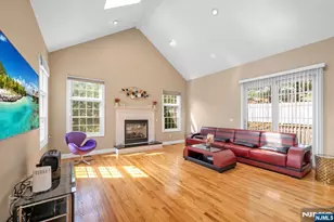 683 Victoria Ave, Paramus, NJ 07652 - Photo 10