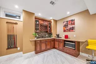 683 Victoria Ave, Paramus, NJ 07652 - Photo 38