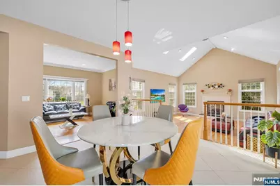 683 Victoria Avenue, Paramus, NJ 07652 - Photo 12