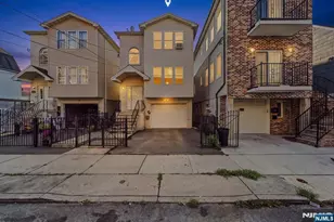629 18th St, Newark, NJ 07103 - Photo 1