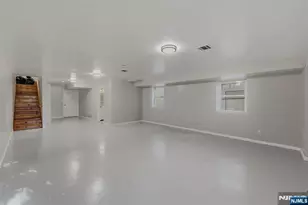 629 18th St, Newark, NJ 07103 - Photo 40