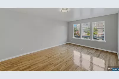 629 18th Street, Newark, NJ 07103 - Photo 8