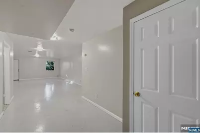 629 18th Street, Newark, NJ 07103 - Photo 38