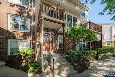764 Charles Court, Fort Lee, NJ 07024 - Photo 30
