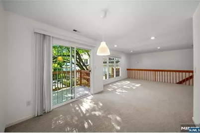 764 Charles Court, Fort Lee, NJ 07024 - Photo 8