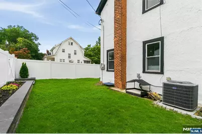 274 Brighton Avenue, East Orange, NJ 07017 - Photo 42