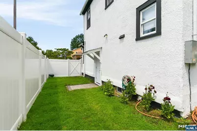 274 Brighton Avenue, East Orange, NJ 07017 - Photo 40