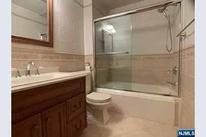437 Patton Place, Wyckoff Township, NJ 07481 - Photo 18