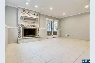 437 Patton Place, Wyckoff Township, NJ 07481 - Photo 4