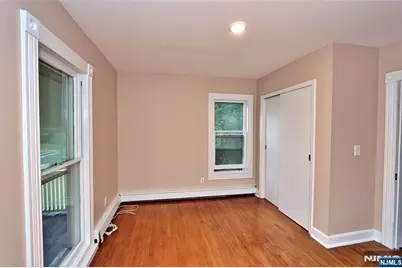44 Christopher Street, Montclair, NJ 07042 - Photo 4
