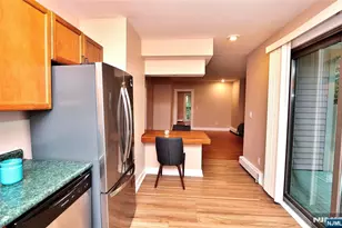 44 Christopher St, Montclair, NJ 07042 - Photo 20