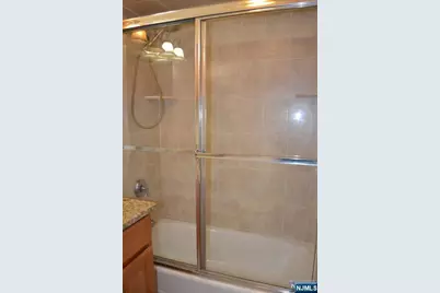 225 Westwood Avenue (#6), Westwood, NJ 07675 - Photo 14