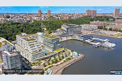 800 Ave At Port Imperial 318 #318, Weehawken, NJ 07086 - Photo 1