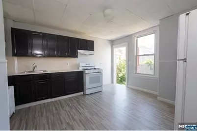 297 Broadway 1 #1, Paterson, NJ 07522 - Photo 2
