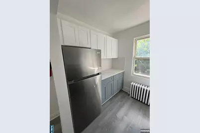 130 Park Avenue, Englewood, NJ 07631 - Photo 4