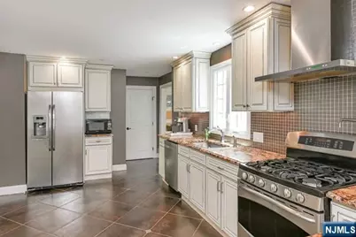 66 Glen Boulevard, Glen Rock, NJ 07452 - Photo 4