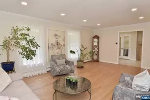 35 Old Chimney Rd, Upper Saddle River, NJ 07458 - Photo 4
